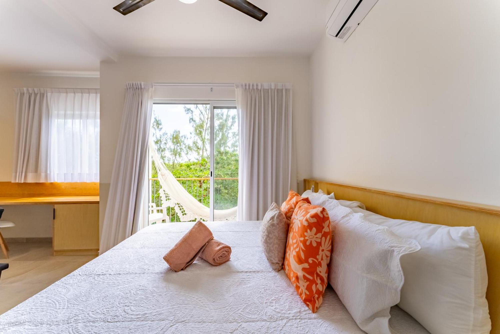 Bed Away Studios Cancún Extérieur photo