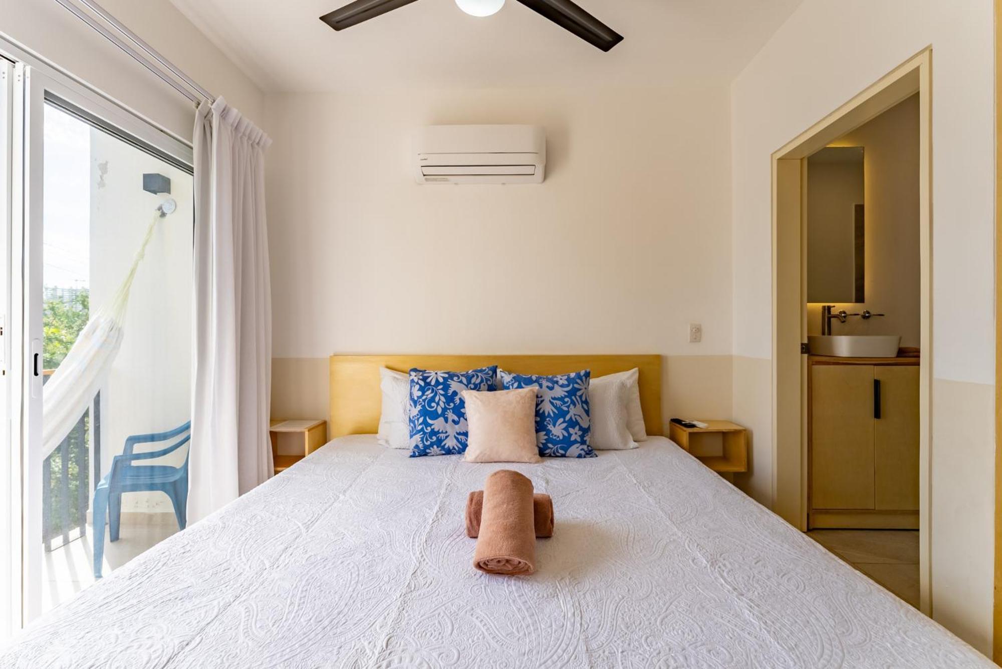 Bed Away Studios Cancún Extérieur photo