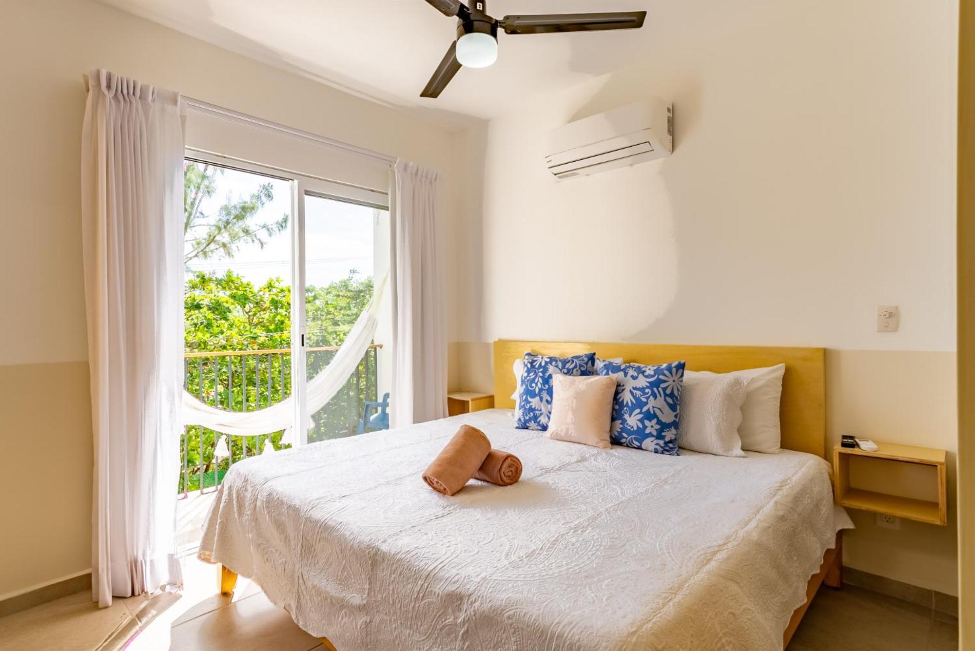 Bed Away Studios Cancún Extérieur photo