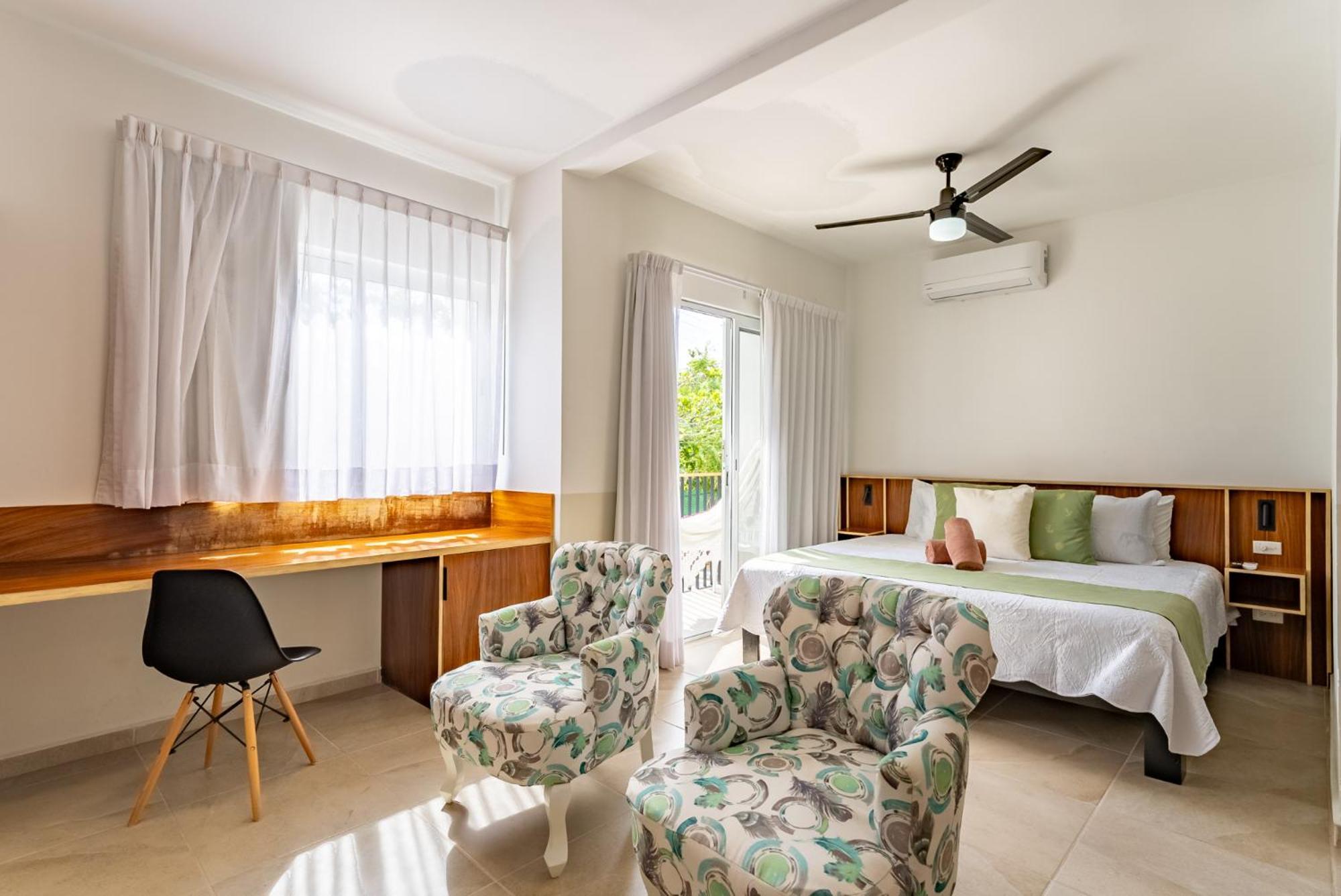Bed Away Studios Cancún Extérieur photo